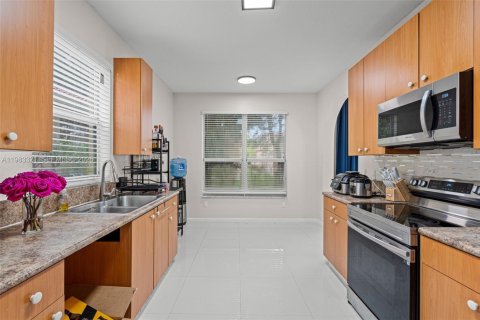 Casa en venta en Homestead, Florida, 3 dormitorios, 190.26 m2 № 2047344 - foto 7