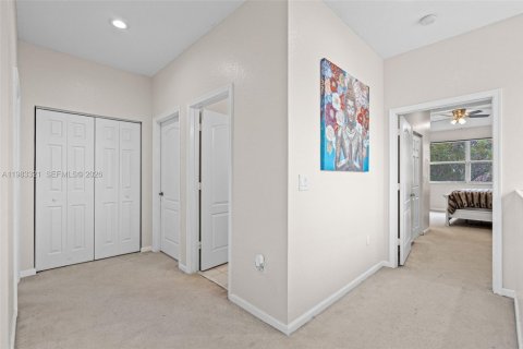 Casa en venta en Homestead, Florida, 3 dormitorios, 190.26 m2 № 2047344 - foto 11