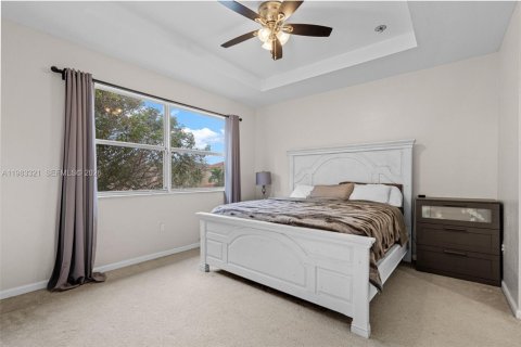 Casa en venta en Homestead, Florida, 3 dormitorios, 190.26 m2 № 2047344 - foto 14