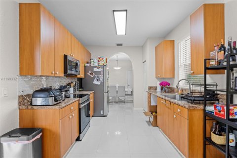 Casa en venta en Homestead, Florida, 3 dormitorios, 190.26 m2 № 2047344 - foto 8