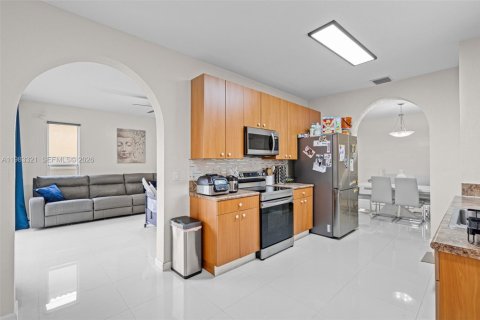 Casa en venta en Homestead, Florida, 3 dormitorios, 190.26 m2 № 2047344 - foto 9