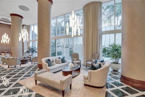 Copropriété à vendre à Aventura, Floride: 3 chambres, 275.92 m2 № 2152975 - photo 10