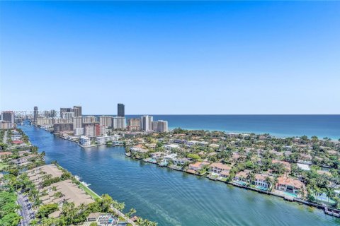 Copropriété à vendre à Aventura, Floride: 3 chambres, 275.92 m2 № 2152975 - photo 15