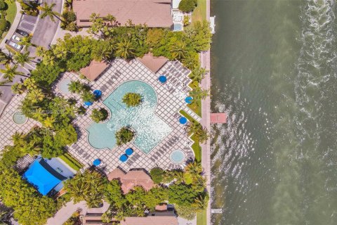 Copropriété à vendre à Aventura, Floride: 3 chambres, 275.92 m2 № 2152975 - photo 14