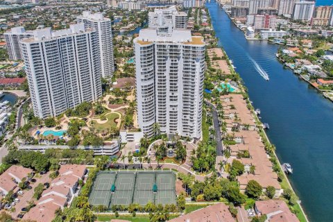 Copropriété à vendre à Aventura, Floride: 3 chambres, 275.92 m2 № 2152975 - photo 20
