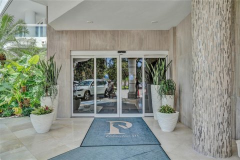 Copropriété à vendre à Aventura, Floride: 3 chambres, 275.92 m2 № 2152975 - photo 18