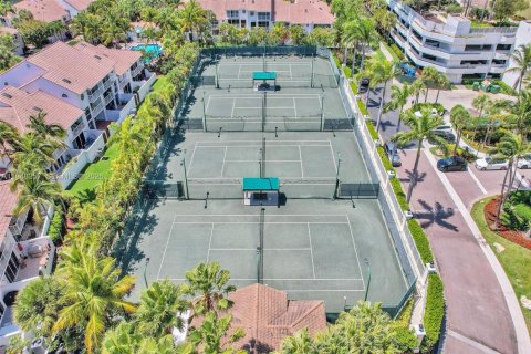 Copropriété à vendre à Aventura, Floride: 3 chambres, 275.92 m2 № 2152975 - photo 13