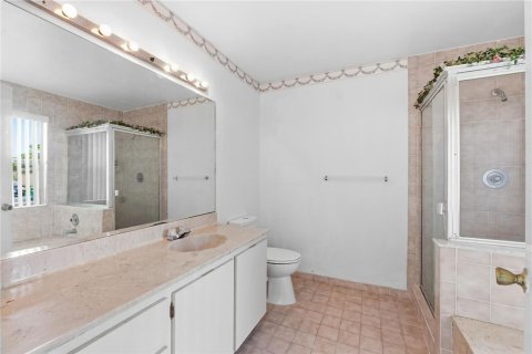 House in Tamarac, Florida 3 bedrooms, 138.52 sq.m. № 2083729 - photo 26
