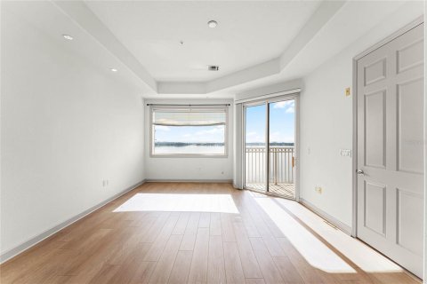 Condo in Orlando, Florida, 2 bedrooms  № 2228317 - photo 26
