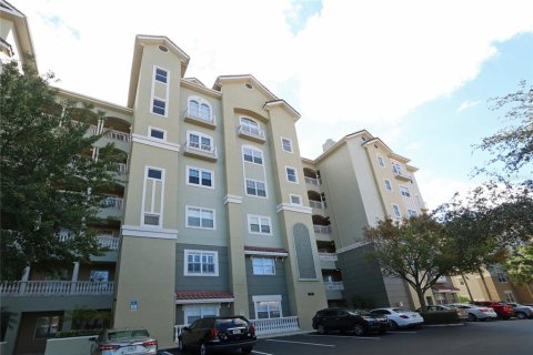 Condo in Orlando, Florida, 2 bedrooms  № 2228317 - photo 2