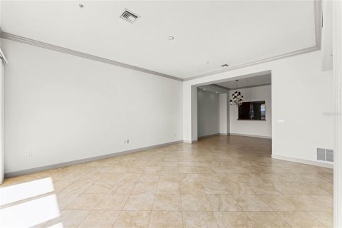 Condo in Orlando, Florida, 2 bedrooms  № 2228317 - photo 19