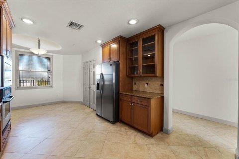 Condo in Orlando, Florida, 2 bedrooms  № 2228317 - photo 10