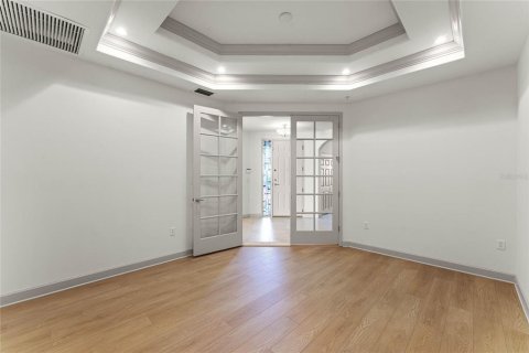 Condo in Orlando, Florida, 2 bedrooms  № 2228317 - photo 22