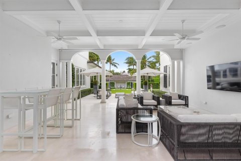 Casa en venta en Palm Beach, Florida, 6 dormitorios, 767.28 m2 № 2081869 - foto 15