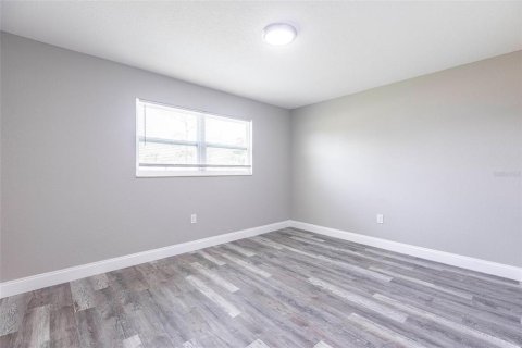House in Fort Myers, Florida 3 bedrooms, 125.42 sq.m. № 1911843 - photo 19