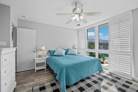 Copropriété à vendre à Sarasota, Floride: 1 chambre, 71.53 m2 № 2389151 - photo 18