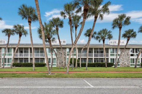Copropriété à vendre à Sarasota, Floride: 1 chambre, 71.53 m2 № 2389151 - photo 2