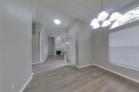 Casa en alquiler en Tampa, Florida, 4 dormitorios, 224.73 m2 № 1911923 - foto 5