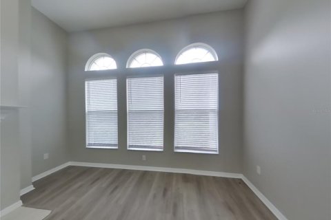 Casa en alquiler en Tampa, Florida, 4 dormitorios, 224.73 m2 № 1911923 - foto 3