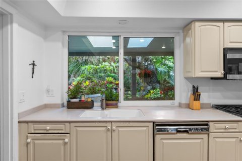 Casa en venta en Ponce Inlet, Florida, 4 dormitorios, 194.54 m2 № 2143546 - foto 19