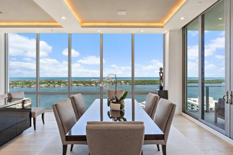 Condo in North Palm Beach, Florida, 3 bedrooms  № 2249566 - photo 9