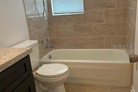 Appartement à louer à Avon Park, Floride: 2 chambres, 74.32 m2 № 2406510 - photo 4