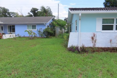 Casa en venta en Clearwater, Florida, 3 dormitorios, 115.76 m2 № 2224756 - foto 3