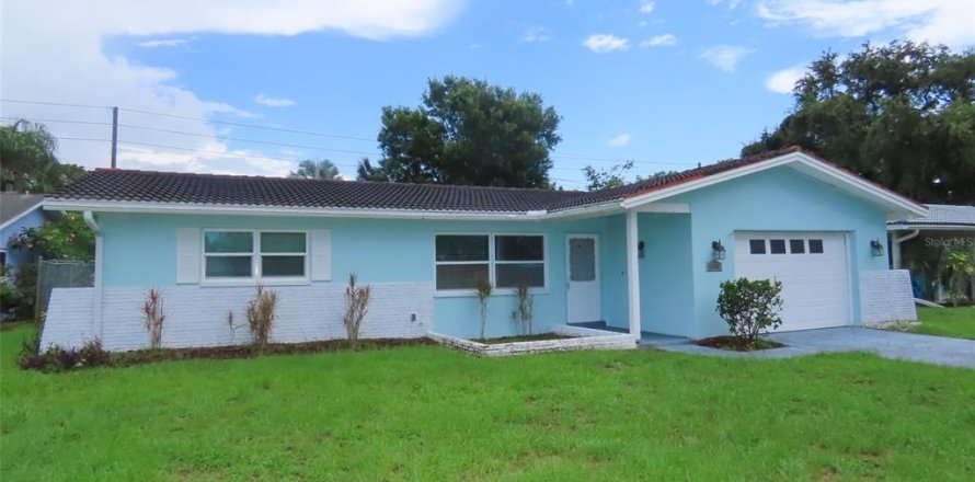 Casa en Clearwater, Florida 3 dormitorios, 115.76 m2 № 2224756