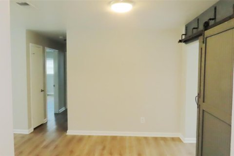 Casa en venta en Clearwater, Florida, 3 dormitorios, 115.76 m2 № 2224756 - foto 9