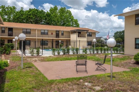 Condominio en venta en Lake Wales, Florida, 2 dormitorios, 100.8 m2 № 1719109 - foto 26
