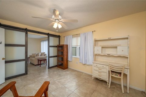 Condominio en venta en Lake Wales, Florida, 2 dormitorios, 100.8 m2 № 1719109 - foto 16