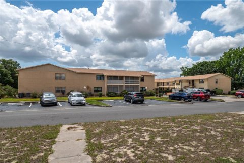 Condominio en venta en Lake Wales, Florida, 2 dormitorios, 100.8 m2 № 1719109 - foto 23