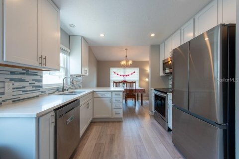 Villa ou maison à louer à Tampa, Floride: 3 chambres, 112.88 m2 № 1831673 - photo 12