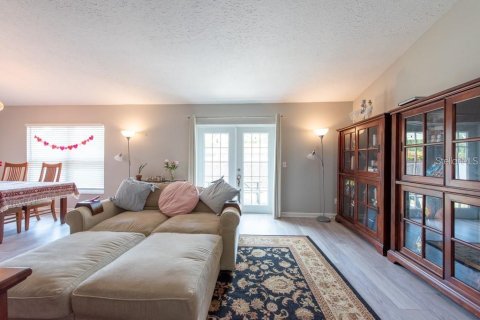 Villa ou maison à louer à Tampa, Floride: 3 chambres, 112.88 m2 № 1831673 - photo 3