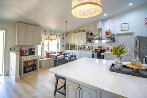 House in Palm Coast, Florida 4 bedrooms, 247.12 sq.m. № 1853411 - photo 6