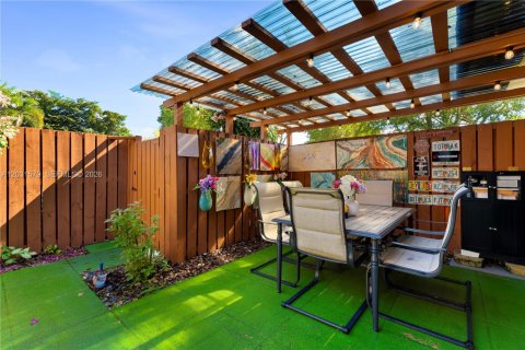 Adosado en venta en Davie, Florida, 3 dormitorios, 138.24 m2 № 2186123 - foto 28