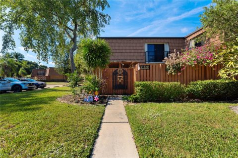 Adosado en venta en Davie, Florida, 3 dormitorios, 138.24 m2 № 2186123 - foto 2