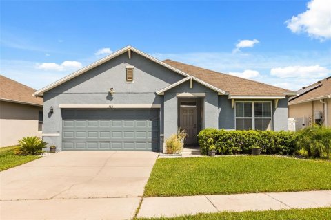 Casa en Kissimmee, Florida 3 dormitorios, 157 m2 № 2384042