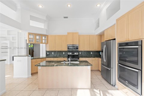 Casa en venta en Delray Beach, Florida, 3 dormitorios, 245.35 m2 № 1996247 - foto 15