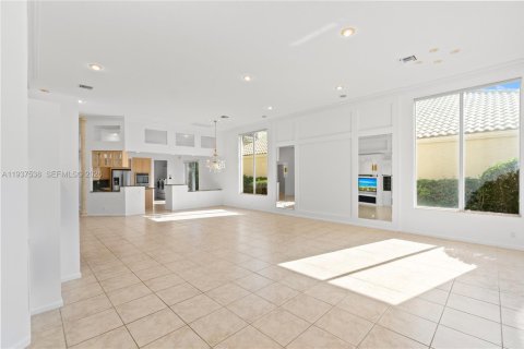 Casa en venta en Delray Beach, Florida, 3 dormitorios, 245.35 m2 № 1996247 - foto 8