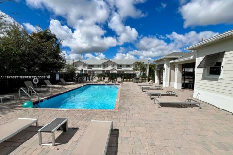 Снять в аренду таунхаус в Хомстед, Флорида 3 спальни, 138.24м2, № 2050108 - фото 26