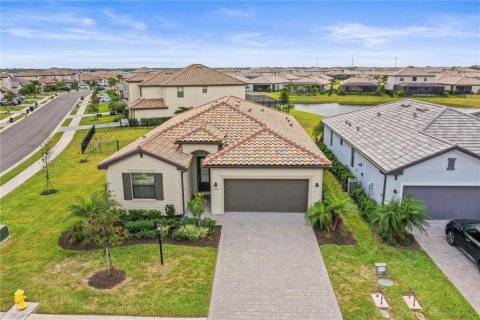 Casa en venta en Bradenton, Florida, 4 dormitorios, 187.29 m2 № 1522177 - foto 2