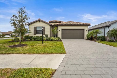 Casa en venta en Bradenton, Florida, 4 dormitorios, 187.29 m2 № 1522177 - foto 1