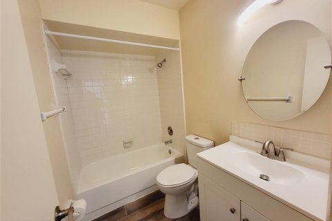 Condominio en venta en Orlando, Florida, 1 dormitorio, 69.86 m2 № 2165983 - foto 10