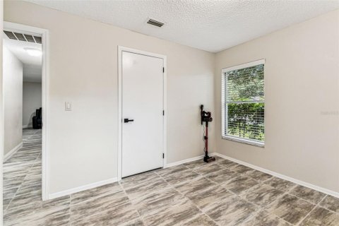 Casa en venta en Lakeland, Florida, 3 dormitorios, 93.92 m2 № 1918939 - foto 17