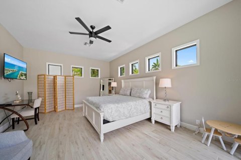 Casa en venta en Sarasota, Florida, 3 dormitorios, 193.24 m2 № 2232228 - foto 27