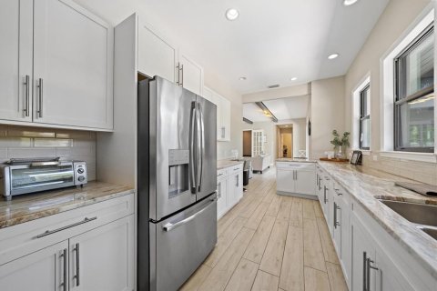 Casa en venta en Sarasota, Florida, 3 dormitorios, 193.24 m2 № 2232228 - foto 22