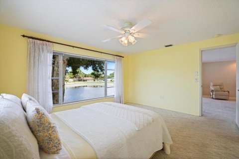 Copropriété à vendre à Sarasota, Floride: 2 chambres, 118.17 m2 № 2223735 - photo 15