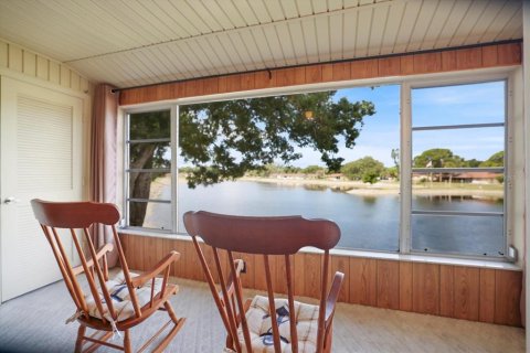 Copropriété à vendre à Sarasota, Floride: 2 chambres, 118.17 m2 № 2223735 - photo 3