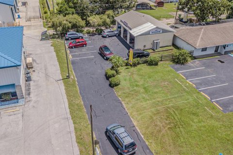 Immobilier commercial à vendre à Zephyrhills, Floride: 122.63 m2 № 1919291 - photo 18